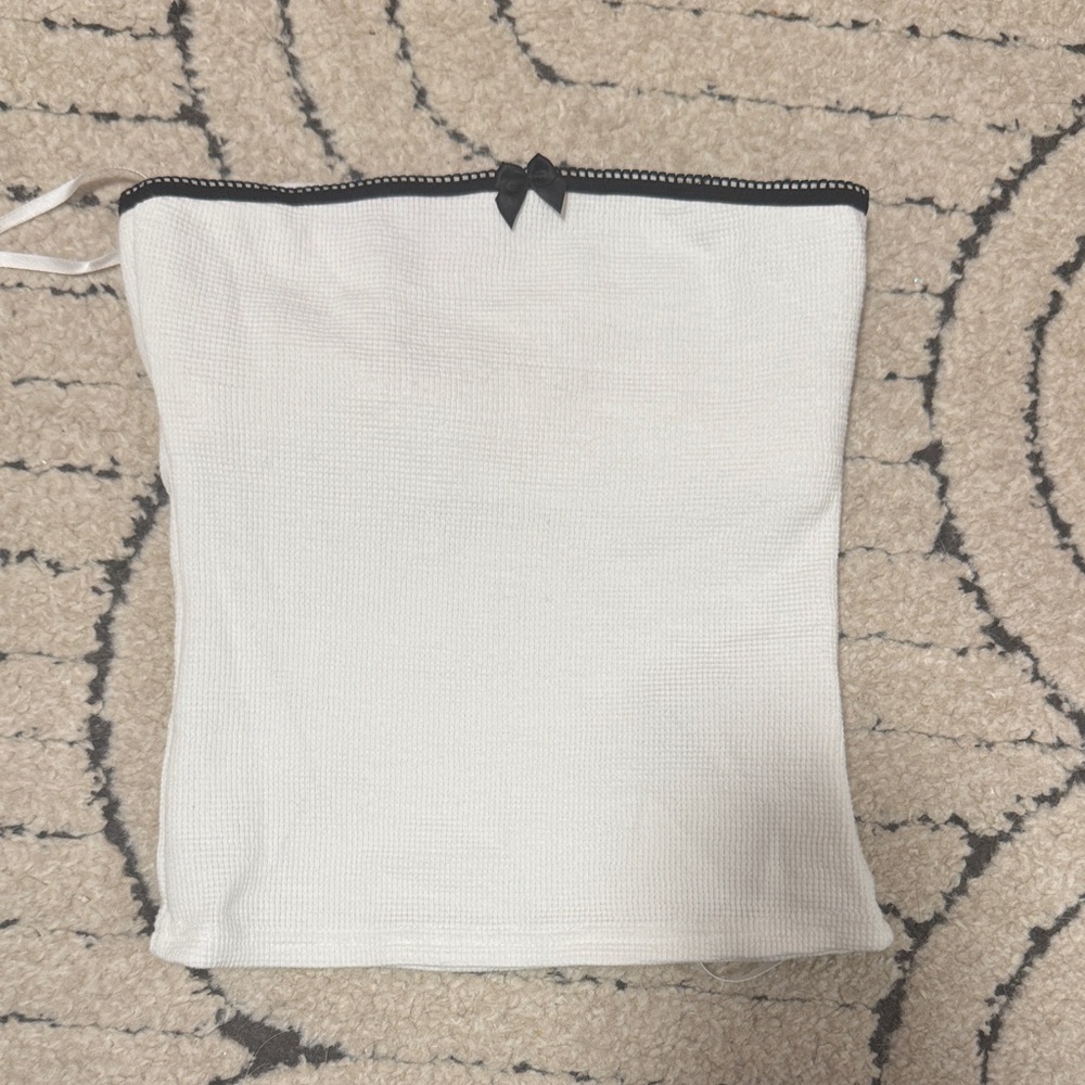 Edikted White and Black Crop Top